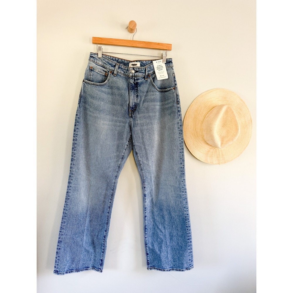 Madewell | NWT Petite Curvy Relaxed Bootcut Jeans Raebrook Wash | Sz P30 - Picture 2 of 10